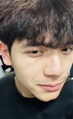 同事他对家庭和孩子照顾得无微不至