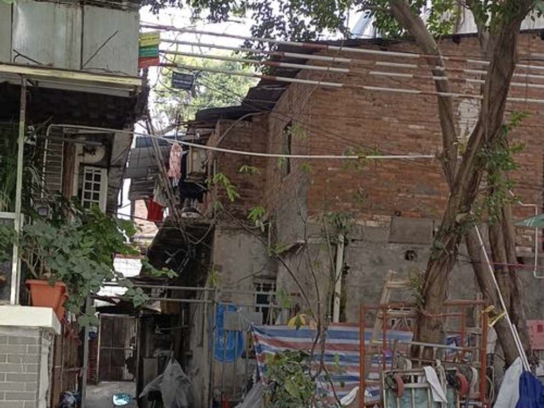 D87401A1-A82C-4FE2-97AD-9E6123A429DC