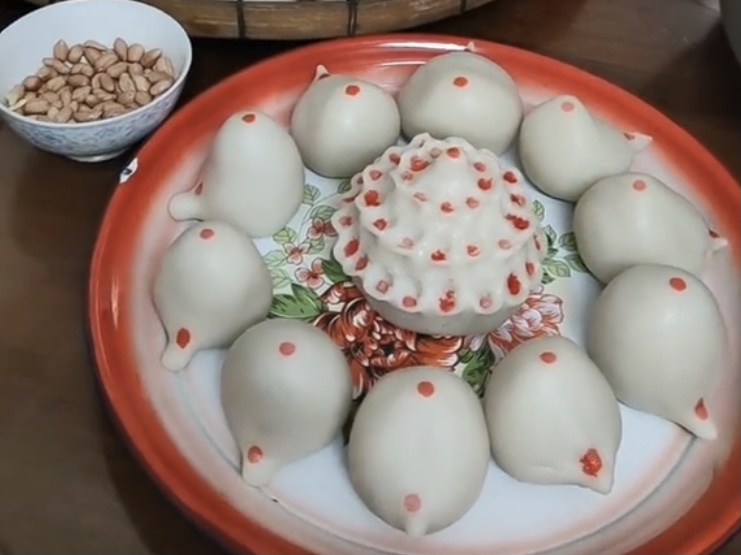 8E0E0475-34B1-4E6B-9940-D1F3C95FF745