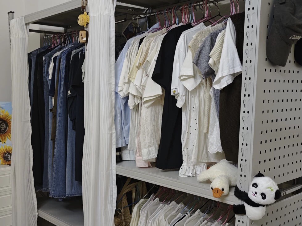 C5BAB029-5EA6-4E68-A063-8DC0591D26BD