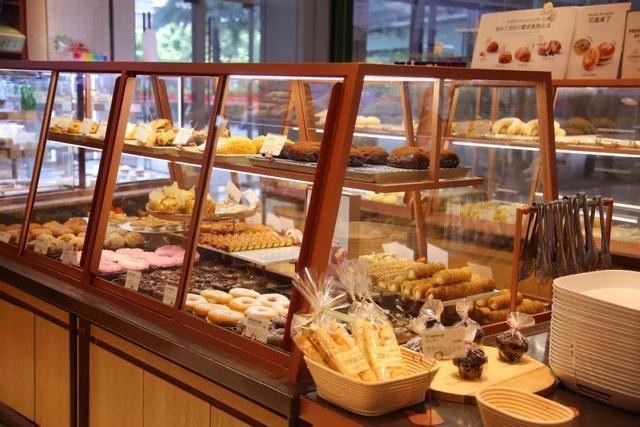 1E72013F-C926-48D7-B965-43242BD5A542